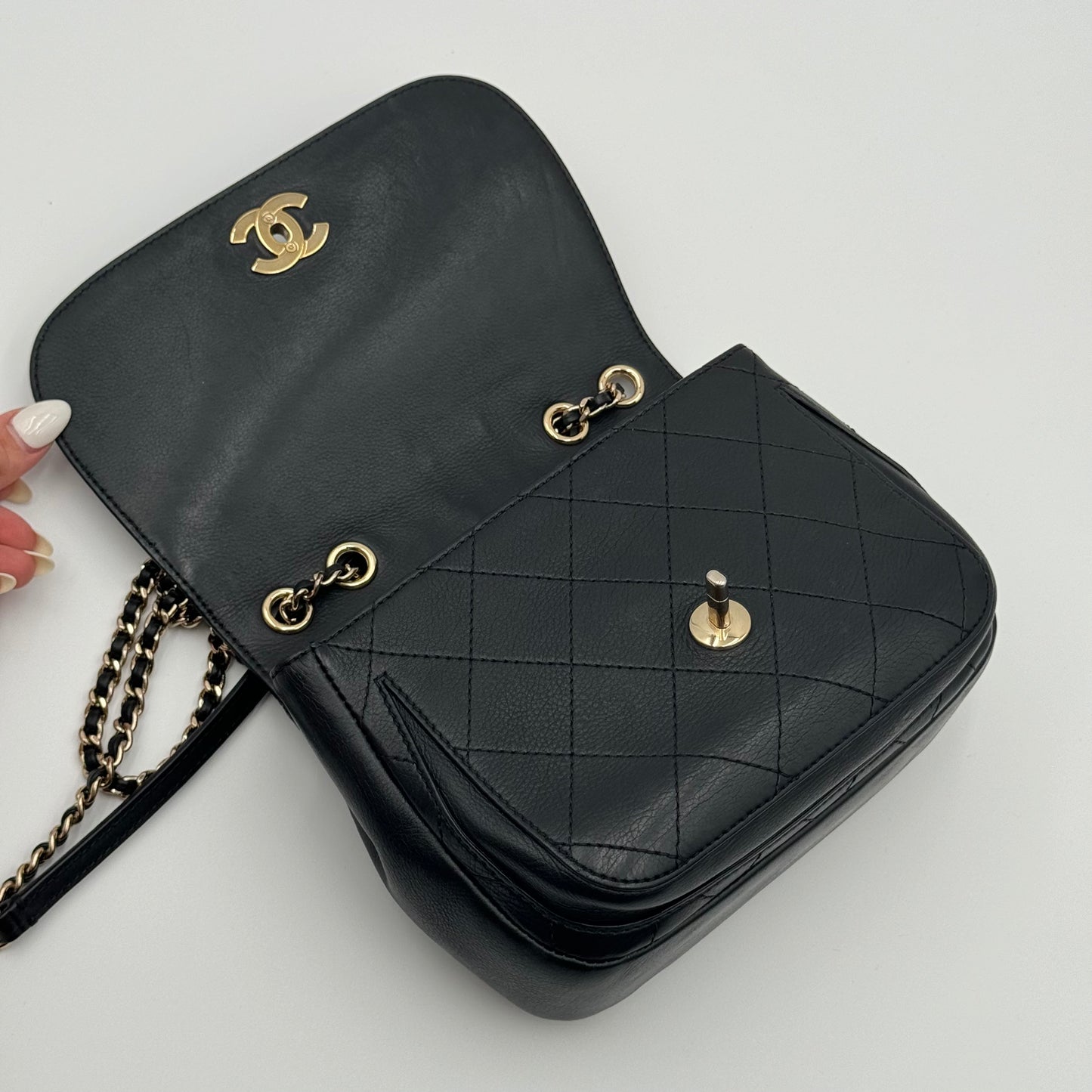 Chanel Veau Grain Black Flap Bag With Gold Hardware (Full Set W Receipt & Tags)