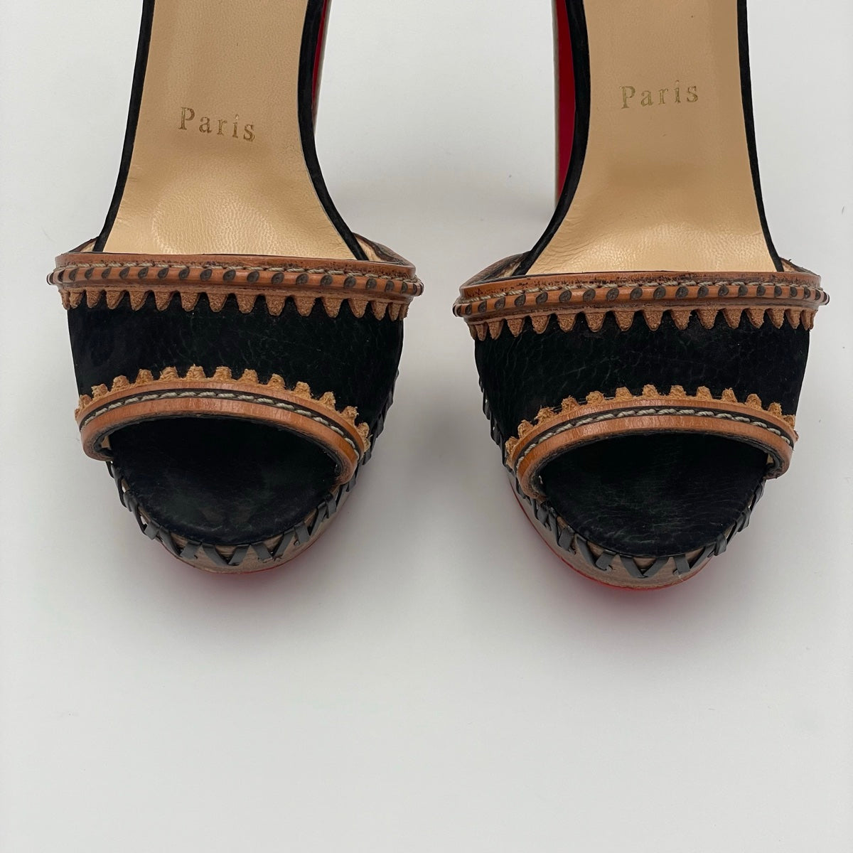 Christian Louboutin Suede Trepi Prive Pumps (1160940) - Size 39 EU